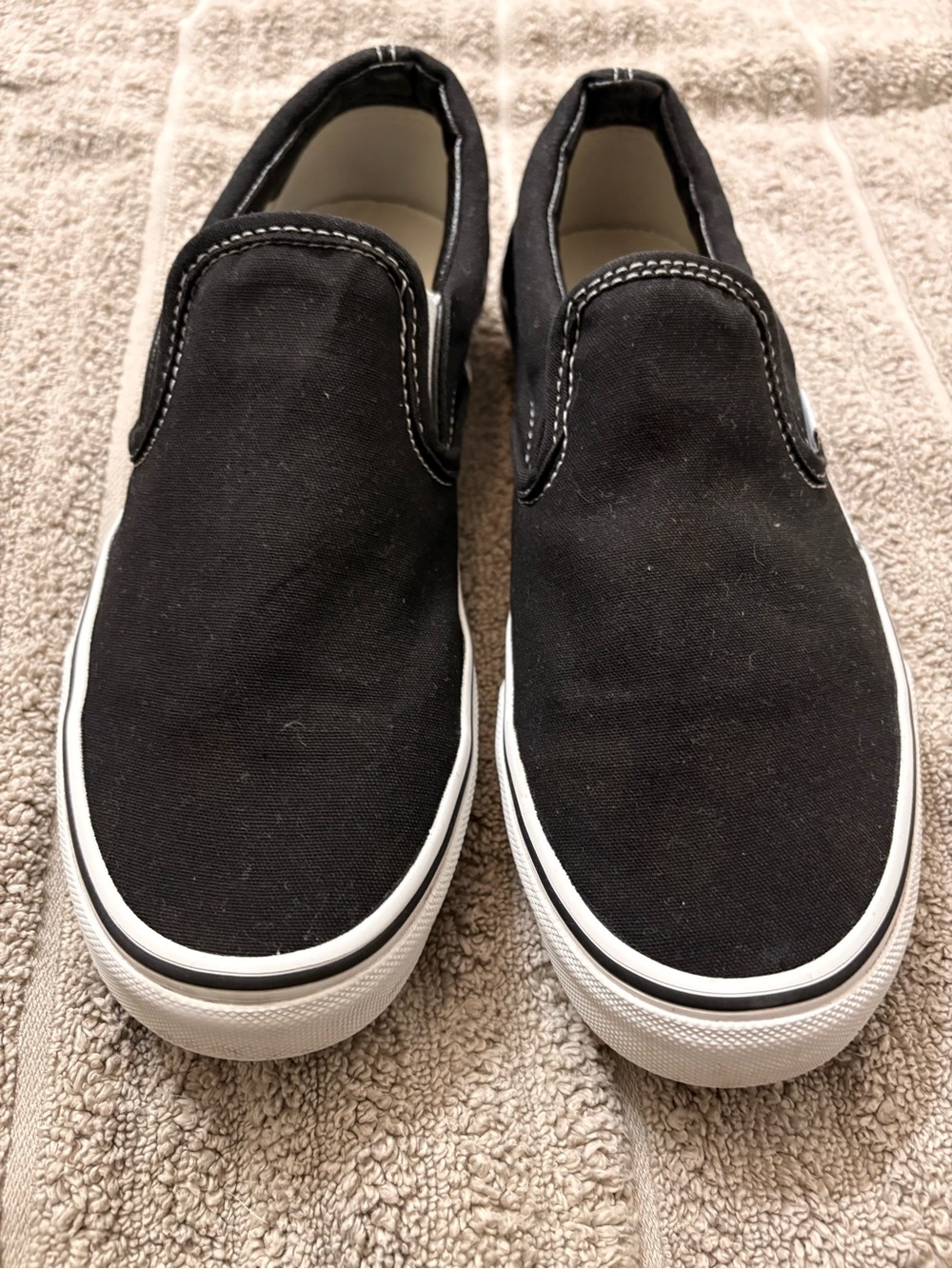 Vans Classic Slip-On Canvas Loafers in Black Woman’s 8  Men’s 6.5